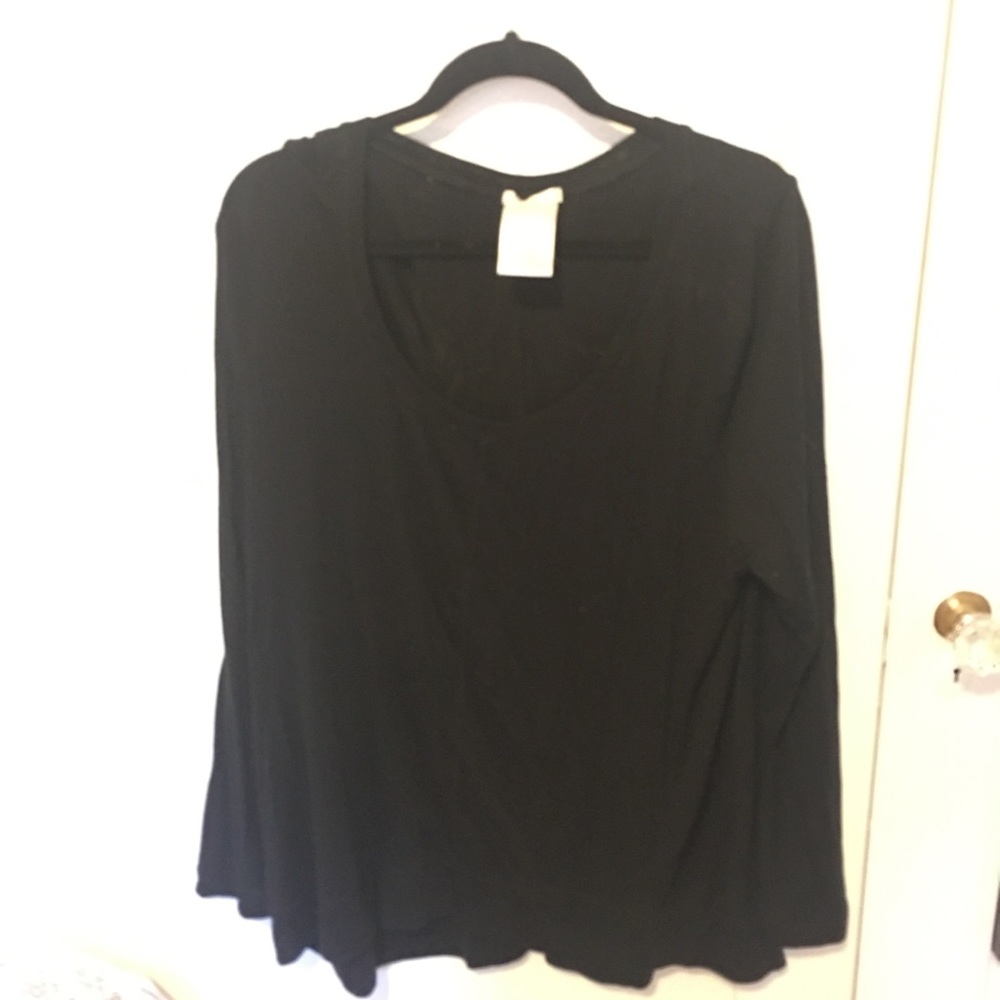 Never worn comfortable and classy black sweater